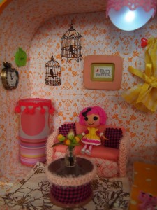 lalaloopsy_DIY_dollhouse (10)