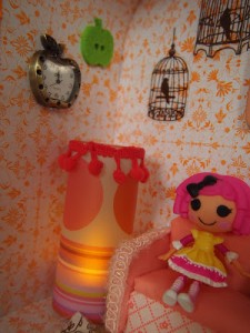 lalaloopsy_DIY_dollhouse (14)