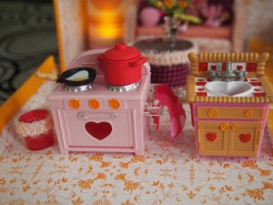 lalaloopsy_DIY_dollhouse (9)