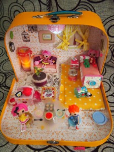 lalaloopsy_DIY_dollhouse (9)