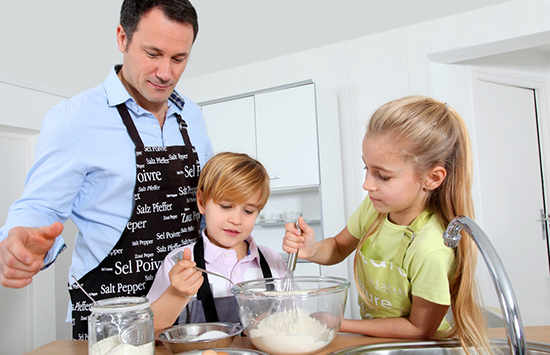 cooking-dads_shutterstock_69170254